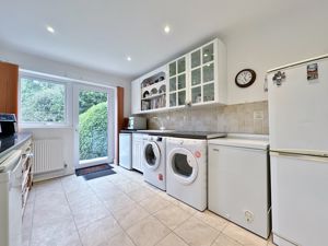 Photo 15- click for photo gallery